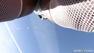 Nyomi Banxxx teasing and tantalizing with her magnificently-sculpted ass outdoor