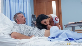 Jasmine Jae gives blowjob to Keiran Lee in the hospital