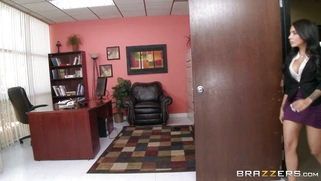 Lela Star starts masturbating while the IT guy's still under the desk