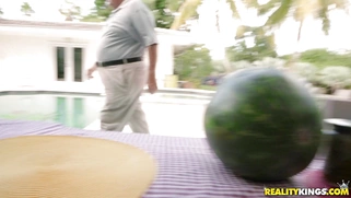 Jaye Summers is sucking cock behind her dad's back