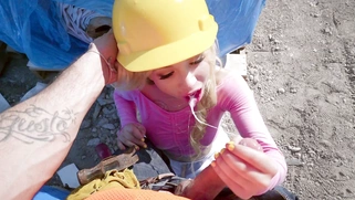 Teen Kenzie Reeves is sucking cock in POV