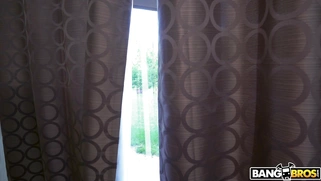 Osa Lovely serves the black dick with her expereinced mouth