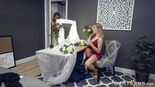 Maxim Law spread her legs and got pussy licked by Jmac