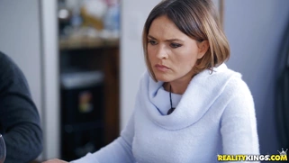 Kimmy Granger brings home her new BF to meet with her stepmom Krissy Lynn