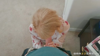 Granny Erica Lauren gives masterful blowjob