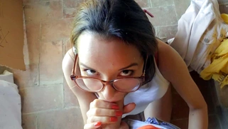 Francys Belle in glasses is sucking cock in POV