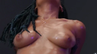 All natural Julie Kay gets fucked in reverse cowgirl position