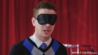 Sarah Jessie gives masterful blowjob to Markus Dupree