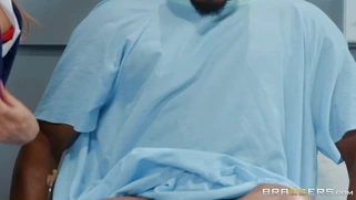 Ashley Fires gives nice handjob to Isiah Maxwell in POV