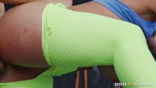 Alura Jenson in ripped leggings gets pussy drilled from behind