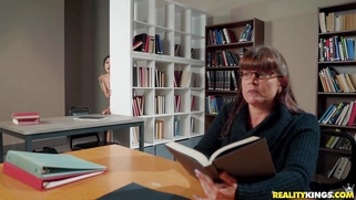 Avery Black gets banged by Ricky Johnson standing