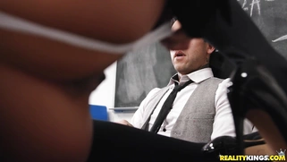 [censored] Vina Sky seduces her teacher Small Hands