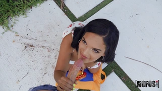 Alina Belle is sucking the big cock outdoors