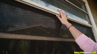 Teen Aria Kai gives nice blowjob to Oliver Flynn