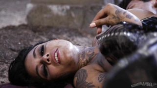 Busty Genevieve Sinn gets assfucked and cummed outdoors