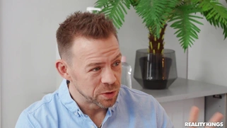 Ukrainian Marilyn Crystal gets her pussy licked