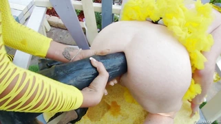 Amber Rayne assfucks Donna Flower with a truly huge monster dildo