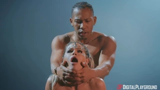 Blonde Jessa Rhodes in sexy boots gets pussy penetrated