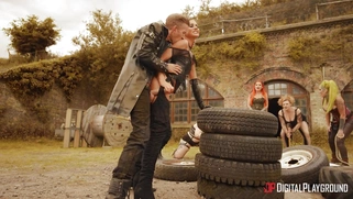 Hot mom Tina Kay gets her pussy drilled standing