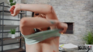 Vanessa Sky is sucking the big cock in POV