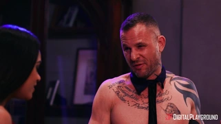 Scarlit S. gives nice blowjob to Scott Nails