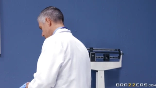 Desiree Dulce gets her pussy licked by Dr. Mick Blue