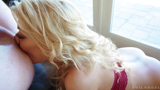 Glamorous Riley Steele gives blow and rim jobs to Markus Dupree