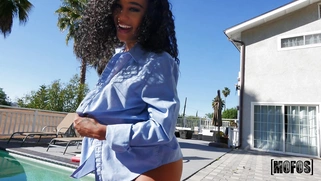 Scarlit S. is sucking the cock by the pool