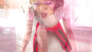 Zoe Sparx gives blow and rim jobs in POV