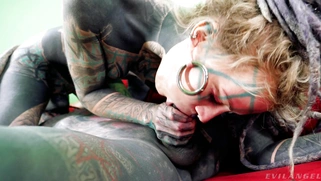 German Anuskatzz sucks and rides the hard dick