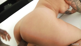 Ivy Lebelle gets her pussy pounded by Mandingo doggystyle