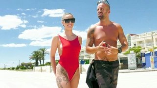 Lya Missy and Potro are walking next to the beach