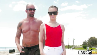 Lya Missy and Potro are walking next to the beach