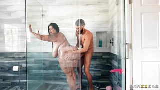 Sofia Rose and Xander Corvus in the shower