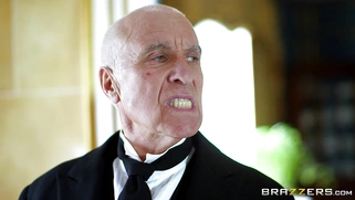 The perverts of Downton Grabby [censored] Erica Fontes's brilliant tits