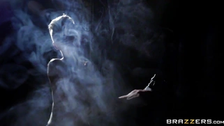 Bella Bellz smokes e-cig and plays with a butt plug