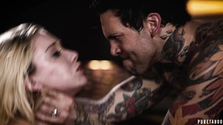 Blonde Haley Reed gets double penetrated