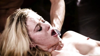 Haley Reed in hot threesome action