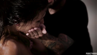 Adriana Chechik gets her pussy fucked and fisted