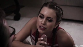 Brunette Jill Kassidy guzzles the cock