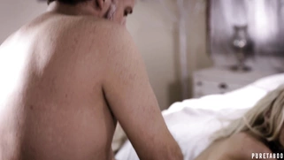 Kenzie Reeves gets her pussy banged and creampied