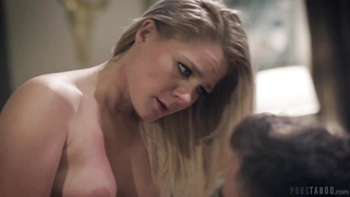 Lisey Sweet bounces her amazing ass on the hard prick