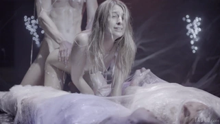 Adriana Chechik and Kristen Scott get banged doggystyle