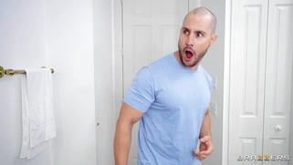 Julie Kay and Nyna Stax are sucking cock and licking balls