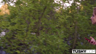 Anal-obsessed Emelie Crystal seduces her roommates' rich dad