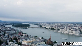 Anal lover Alecia Fox gets fucked by her neighbor