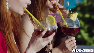 Jia Lissa and Lacy Lennon get fucked by Alberto Blanco poolside