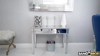 Lilith Morningstar got her pants ripped by Jonathan Jordan