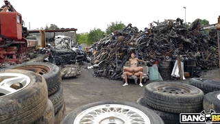 Ginebra Bellucci gets assfucked reverse cowgirl style outdoors