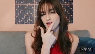 Mia Taylor is sucking the dick in POV